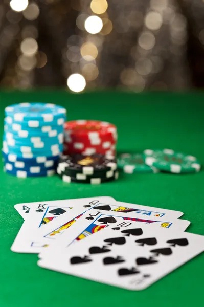 Live-dealer blackjack table on hadia138 with multi-camera feed